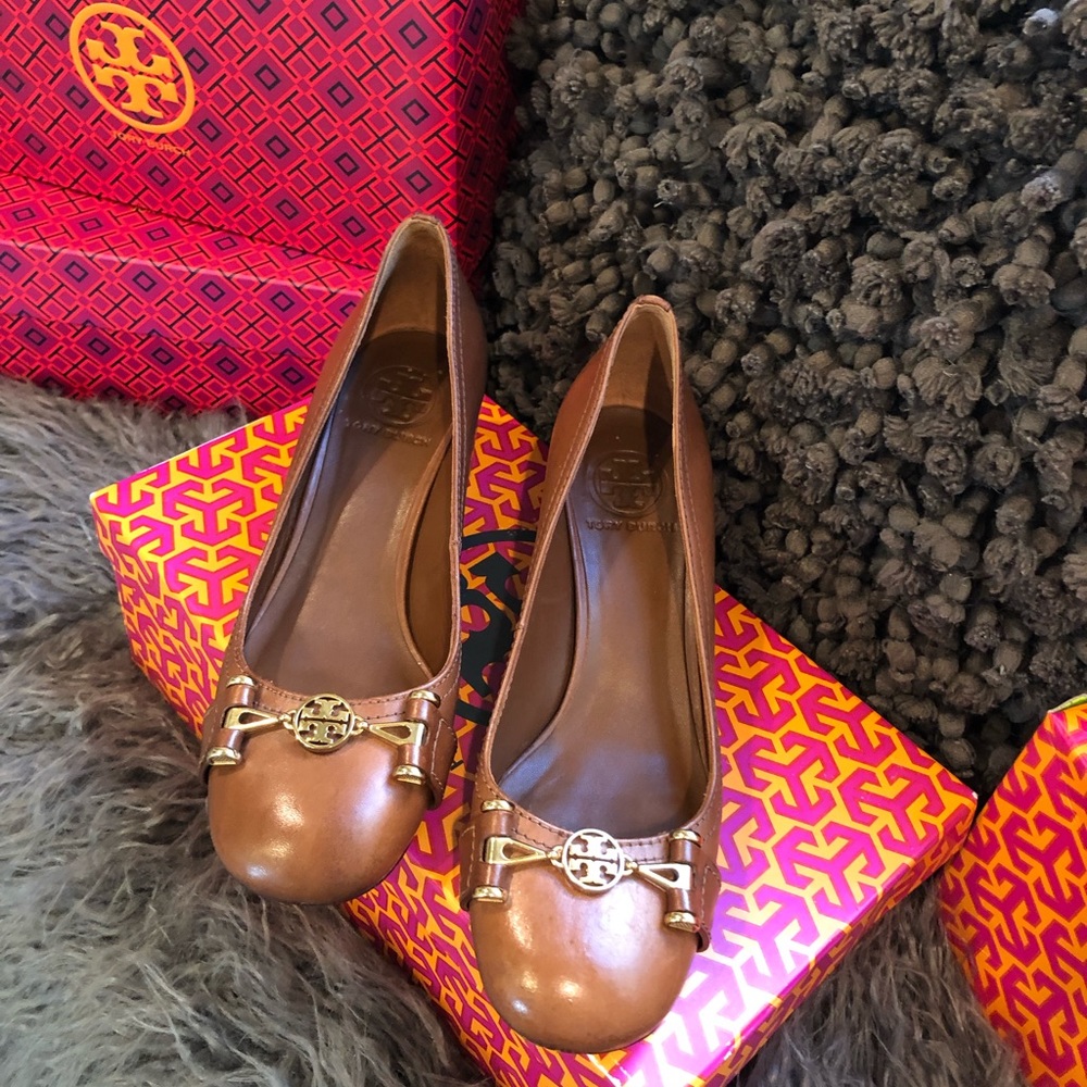 Brown Tory Burch heels